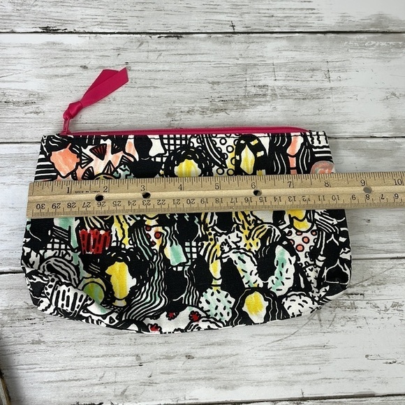 IPSY MAKE UP BAG - Picture 3 of 3